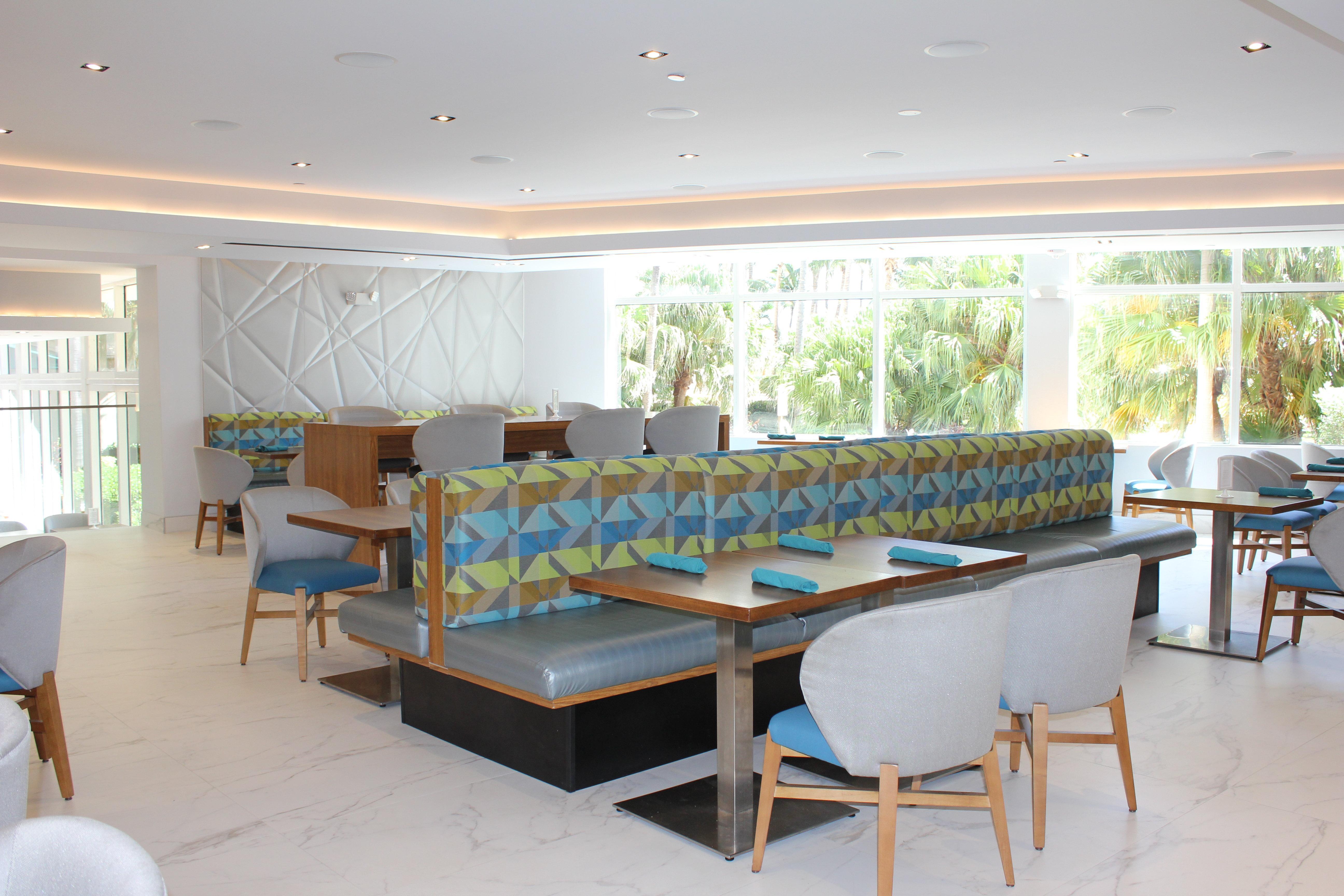 Holiday Inn Miami Beach-Oceanfront By Ihg Exterior photo